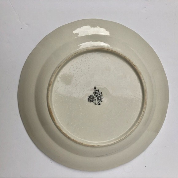 PERUGINO STONEWARE Plater Rose 12" Round Fruit, Salad, Tray/Plater - Picture 6 of 6